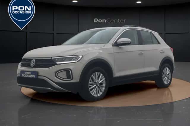 Volkswagen T-Roc (2024) thumbnail 2