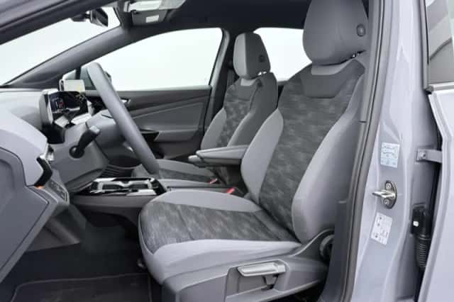 Volkswagen ID.4 (2022) thumbnail 5