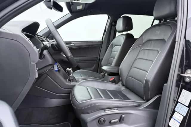 Volkswagen Tiguan (2022) thumbnail 5