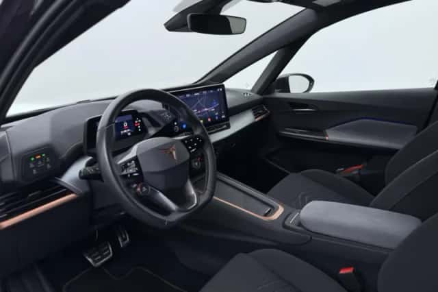 CUPRA Born (2024) thumbnail 4