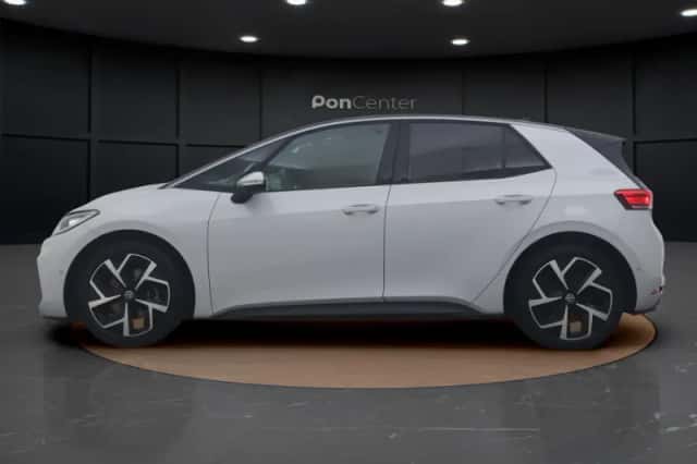 Volkswagen ID.3 (2024) thumbnail 6