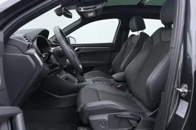 Audi Q3 (2024) thumbnail 5