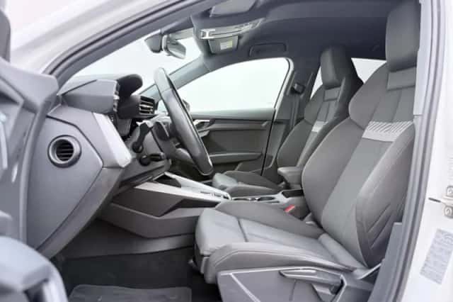 Audi A3 (2021) thumbnail 5