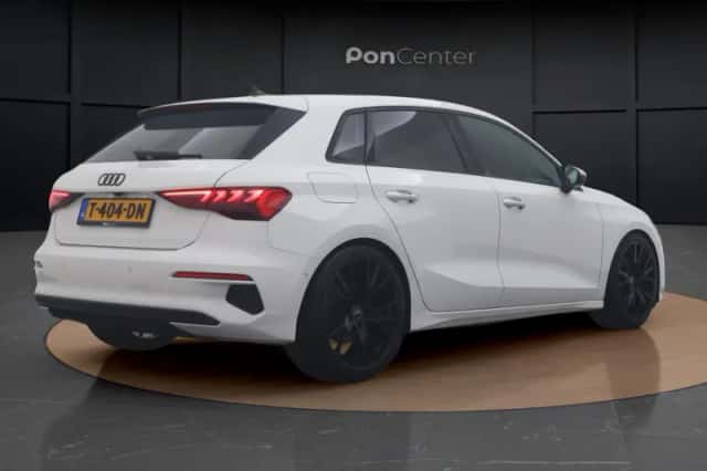 Audi A3 (2021) thumbnail 6