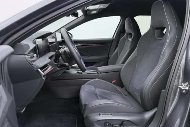 Škoda Superb (2025) thumbnail 5
