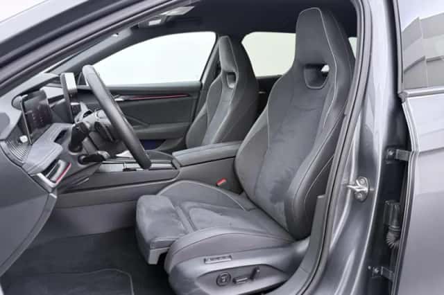 Škoda Superb (2025) thumbnail 5
