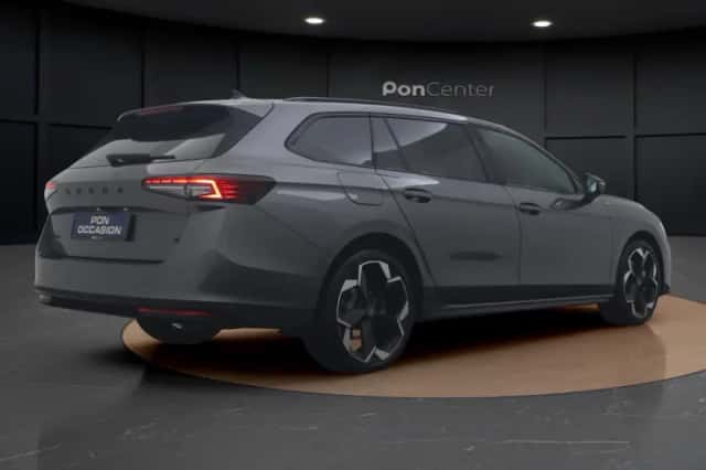 Škoda Superb (2025) thumbnail 6