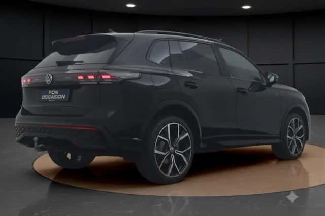 Volkswagen Tiguan (2025) thumbnail 6
