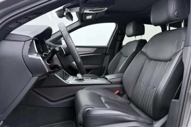 Audi A6 (2022) thumbnail 5