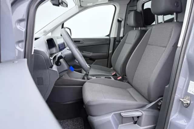 Volkswagen Caddy (2024) thumbnail 5