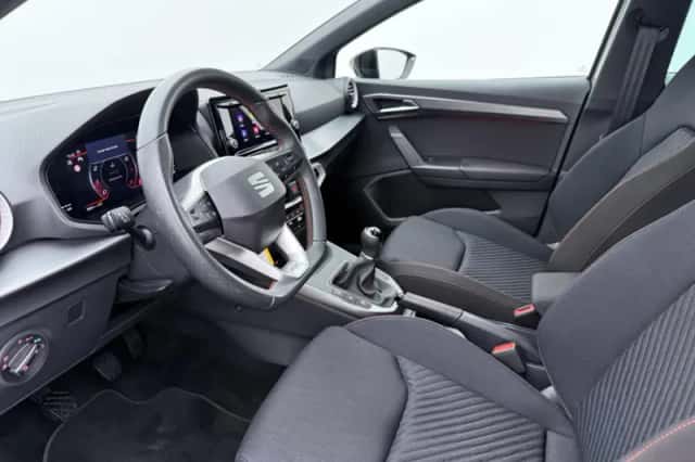 SEAT Ibiza (2024) thumbnail 4