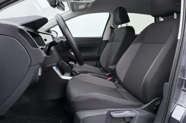 Volkswagen Polo (2024) thumbnail 5