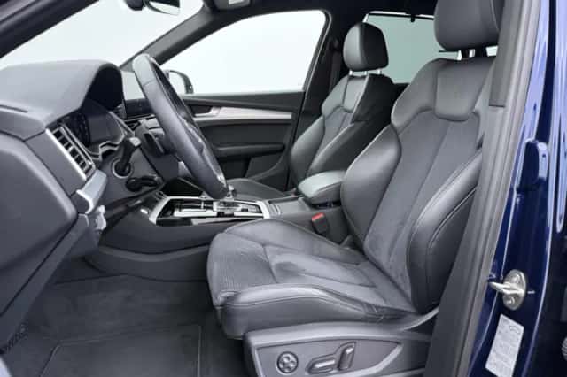 Audi Q5 (2022) thumbnail 5