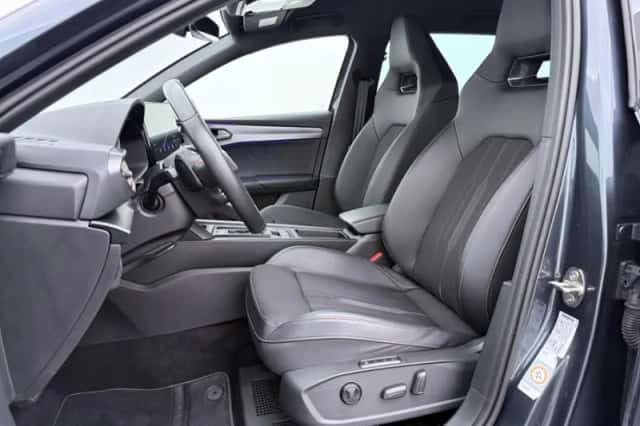 CUPRA Leon Sportstourer (2024) thumbnail 5