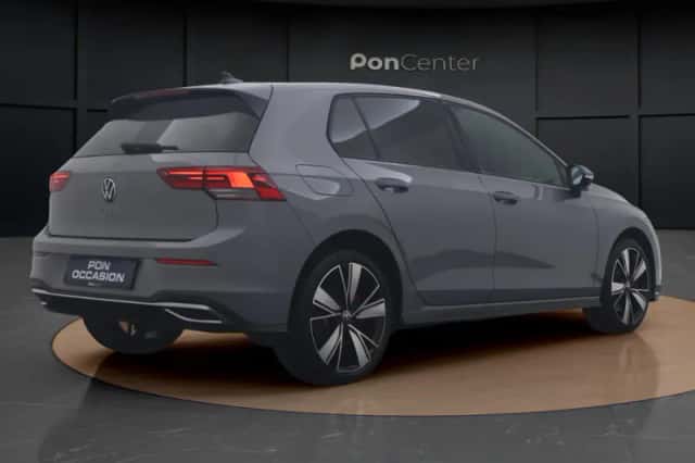 Volkswagen Golf (2021) thumbnail 6