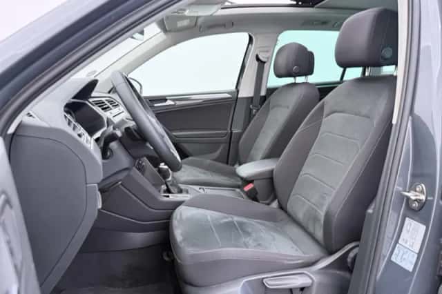 Volkswagen Tiguan (2024) thumbnail 4