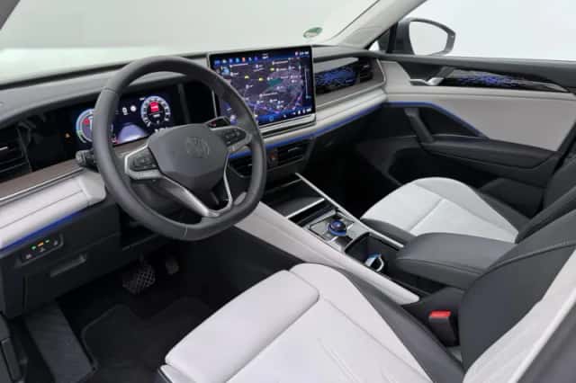 Volkswagen Tayron (2025) thumbnail 4