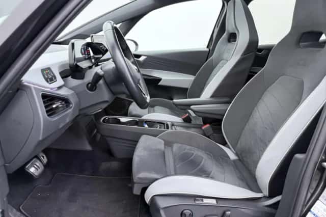Volkswagen ID.3 (2021) thumbnail 5
