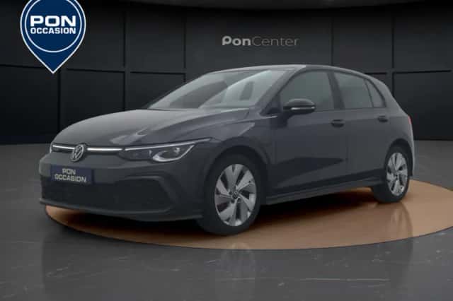 Volkswagen Golf (2023) thumbnail 2