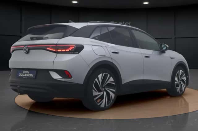 Volkswagen ID.4 (2023) thumbnail 6