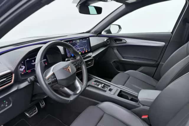 CUPRA Formentor (2024) thumbnail 4