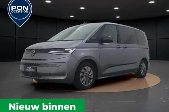 Volkswagen Multivan (2022) thumbnail 2