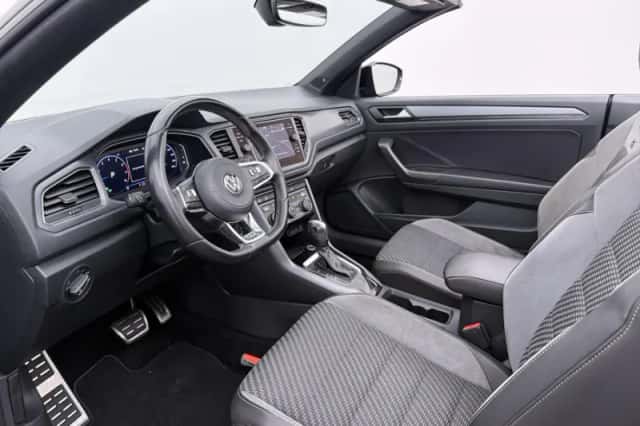 Volkswagen T-Roc (2021) thumbnail 6