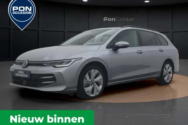 Volkswagen Golf (2024) thumbnail 1