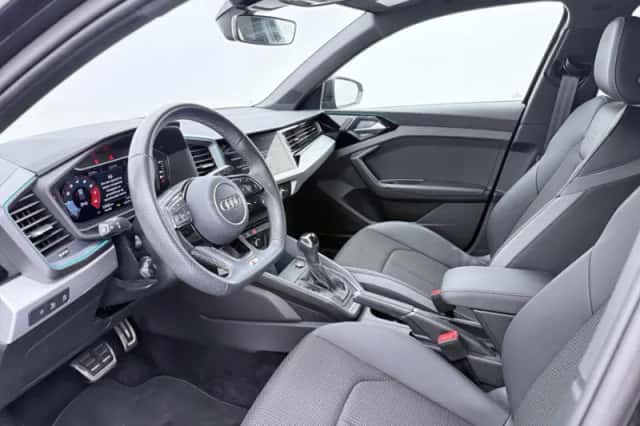 Audi A1 (2024) thumbnail 4