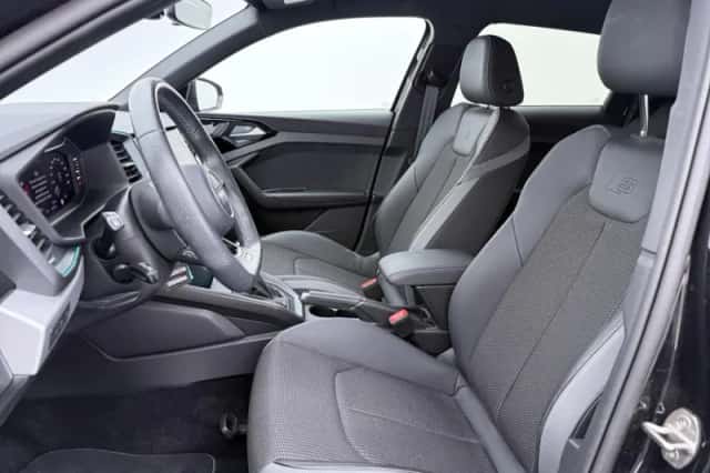 Audi A1 (2024) thumbnail 5