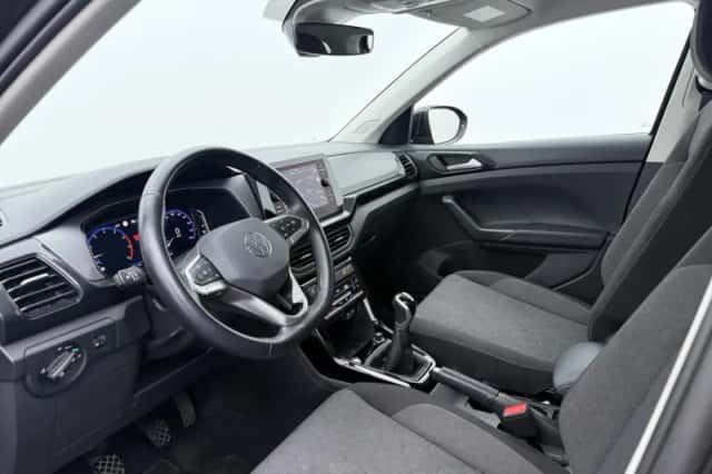 Volkswagen T-Cross (2025) thumbnail 4