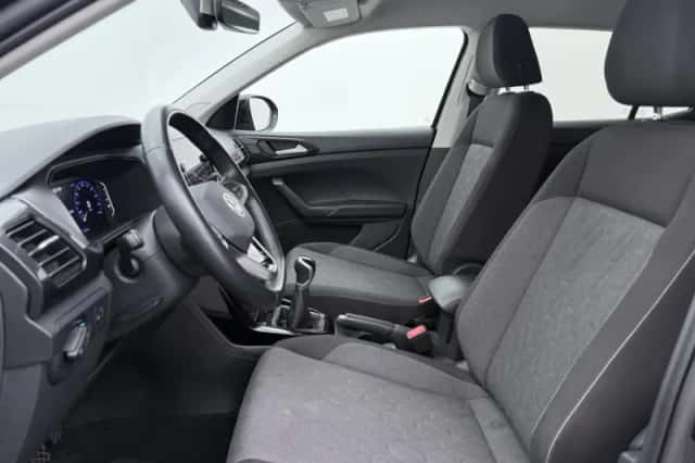 Volkswagen T-Cross (2025) thumbnail 5