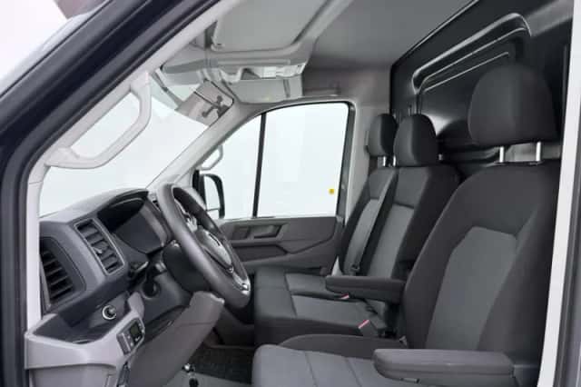 Volkswagen Crafter (2020) thumbnail 5