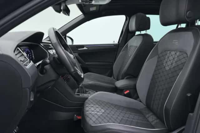 Volkswagen Tiguan (2021) thumbnail 5