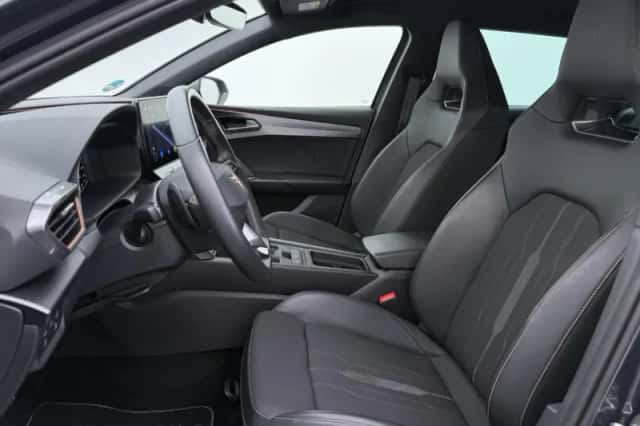 CUPRA Leon Sportstourer (2023) thumbnail 5