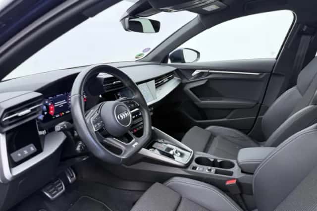 Audi A3 (2023) thumbnail 4
