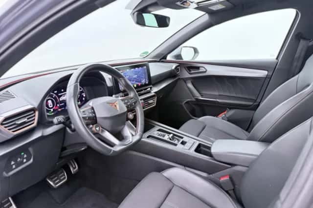CUPRA Leon Sportstourer (2022) thumbnail 4