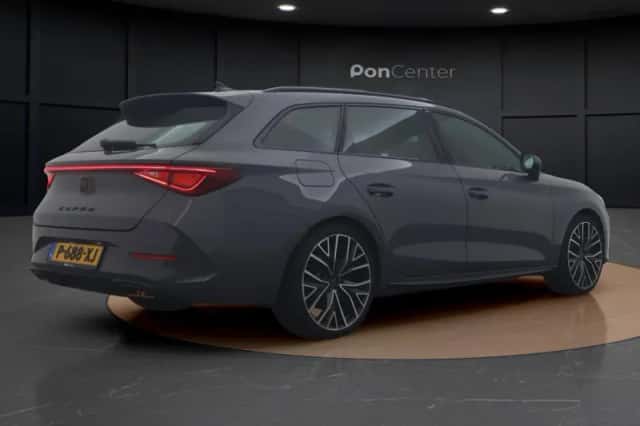 CUPRA Leon Sportstourer (2022) thumbnail 6