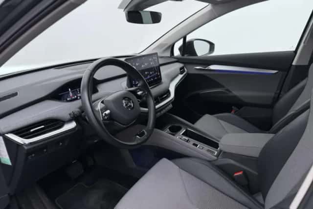 Škoda Enyaq (2022) thumbnail 4