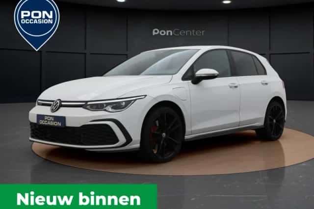 Volkswagen Golf (2022) thumbnail 1