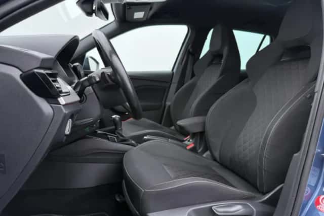 Škoda Kamiq (2020) thumbnail 5