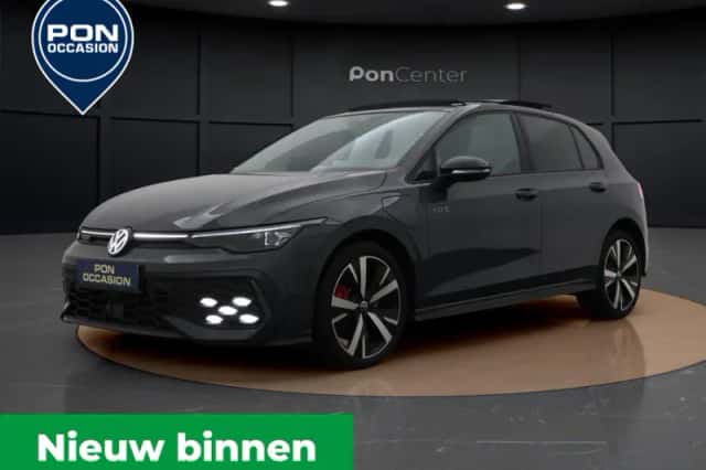 Volkswagen Golf (2026) thumbnail 2