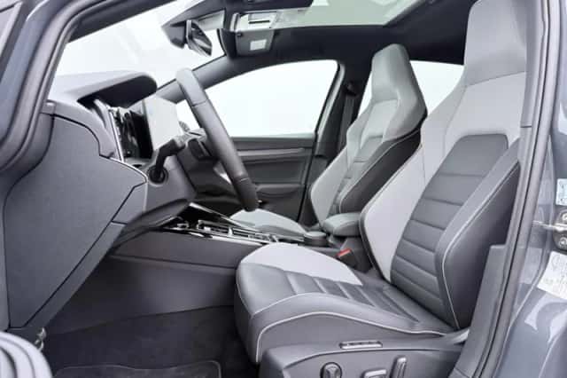 Volkswagen Golf (2026) thumbnail 5