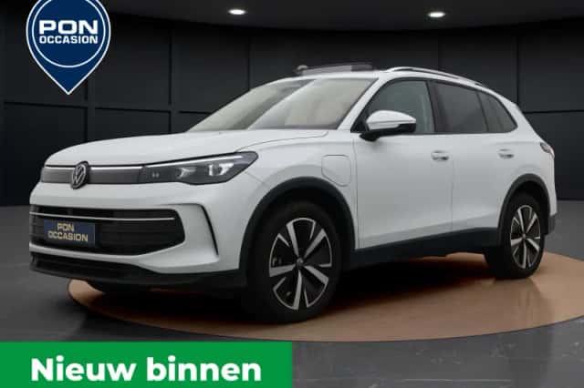 Volkswagen Tiguan (2024) thumbnail 1