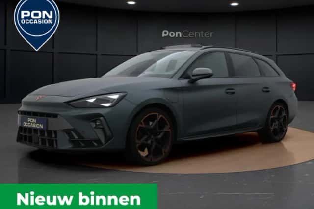 CUPRA Leon Sportstourer (2024) thumbnail 2