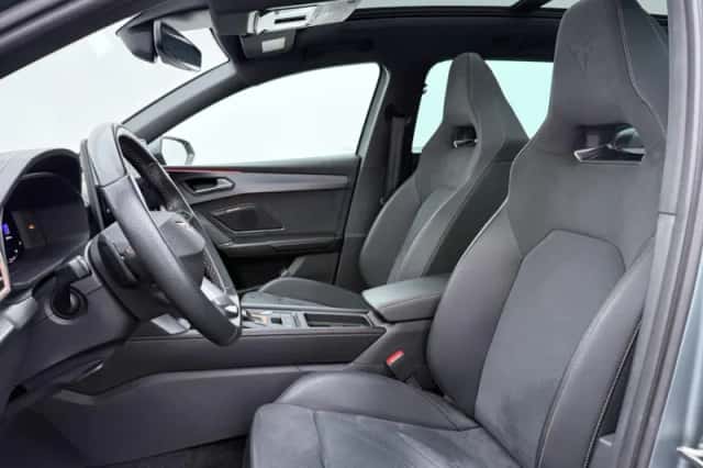 CUPRA Leon Sportstourer (2024) thumbnail 5