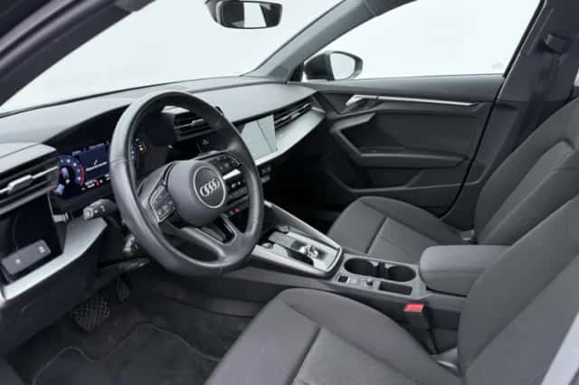 Audi A3 (2022) thumbnail 4