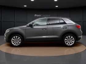 Volkswagen T-Roc (2021) thumbnail 5
