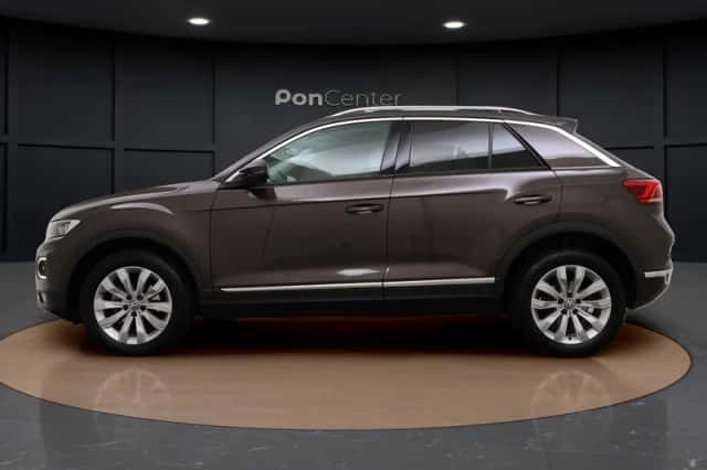 Volkswagen T-Roc (2019) thumbnail 5