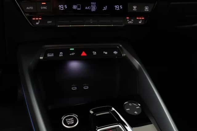 Audi A3 (2025) thumbnail 12